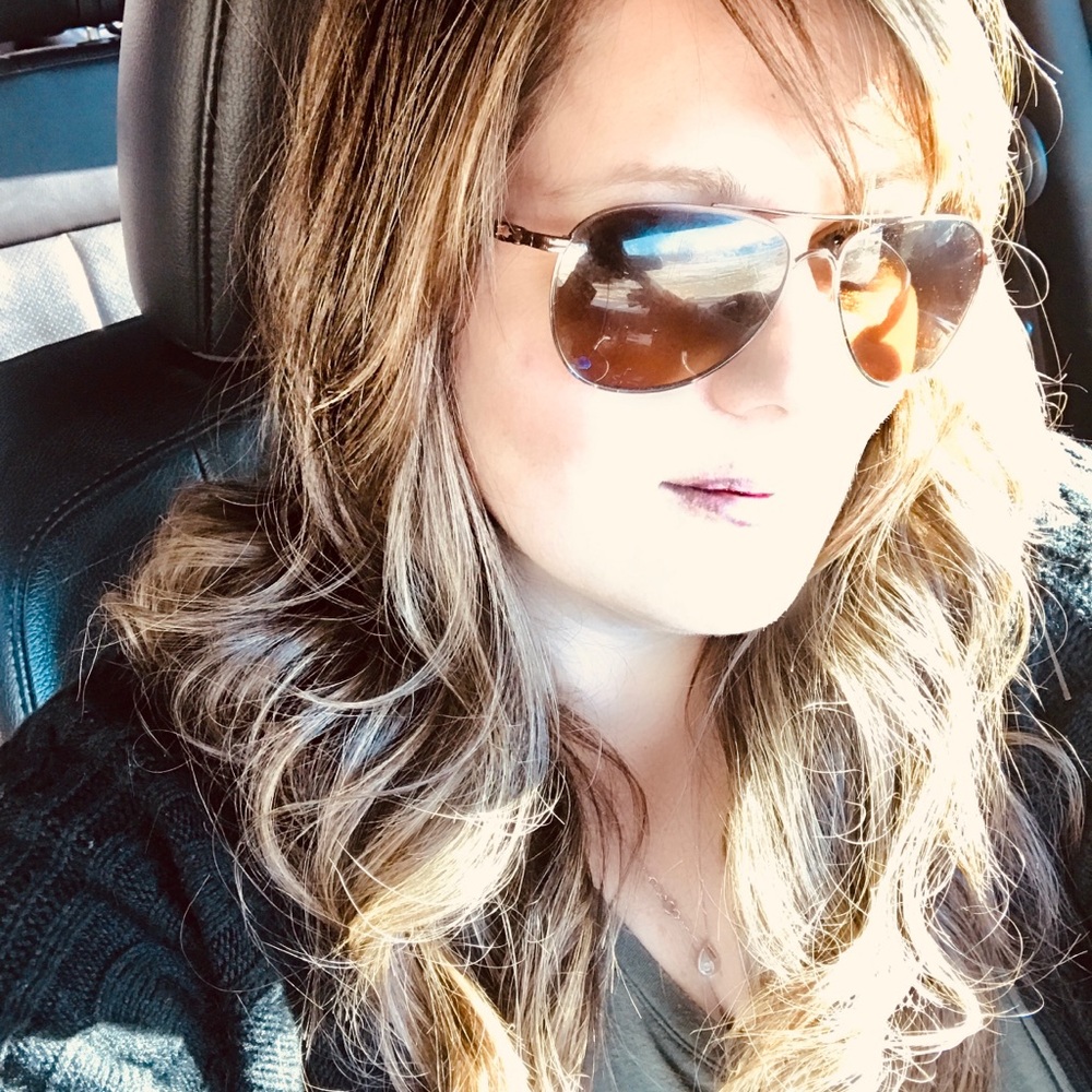 Meet your Posher, Sherri